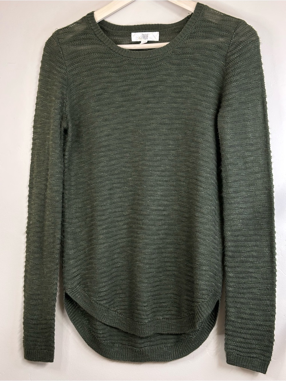 PINQUE Olive Green Rib Knit Crewneck Sweater Women’s Small Lightweight Soft